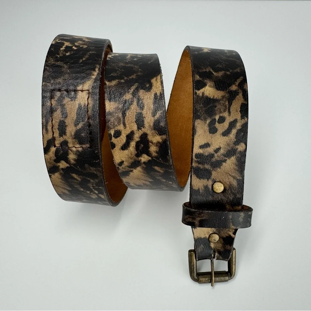 PERRY ELLIS Invisible‎ Buckle Belt S Leopard Print Leather Neutral Casual